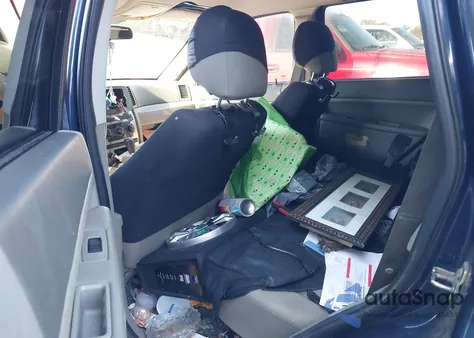 2005 Jeep Grand Cherokee Laredo z USA, uszkodzony, nr VIN 1J4GS48K25C566537